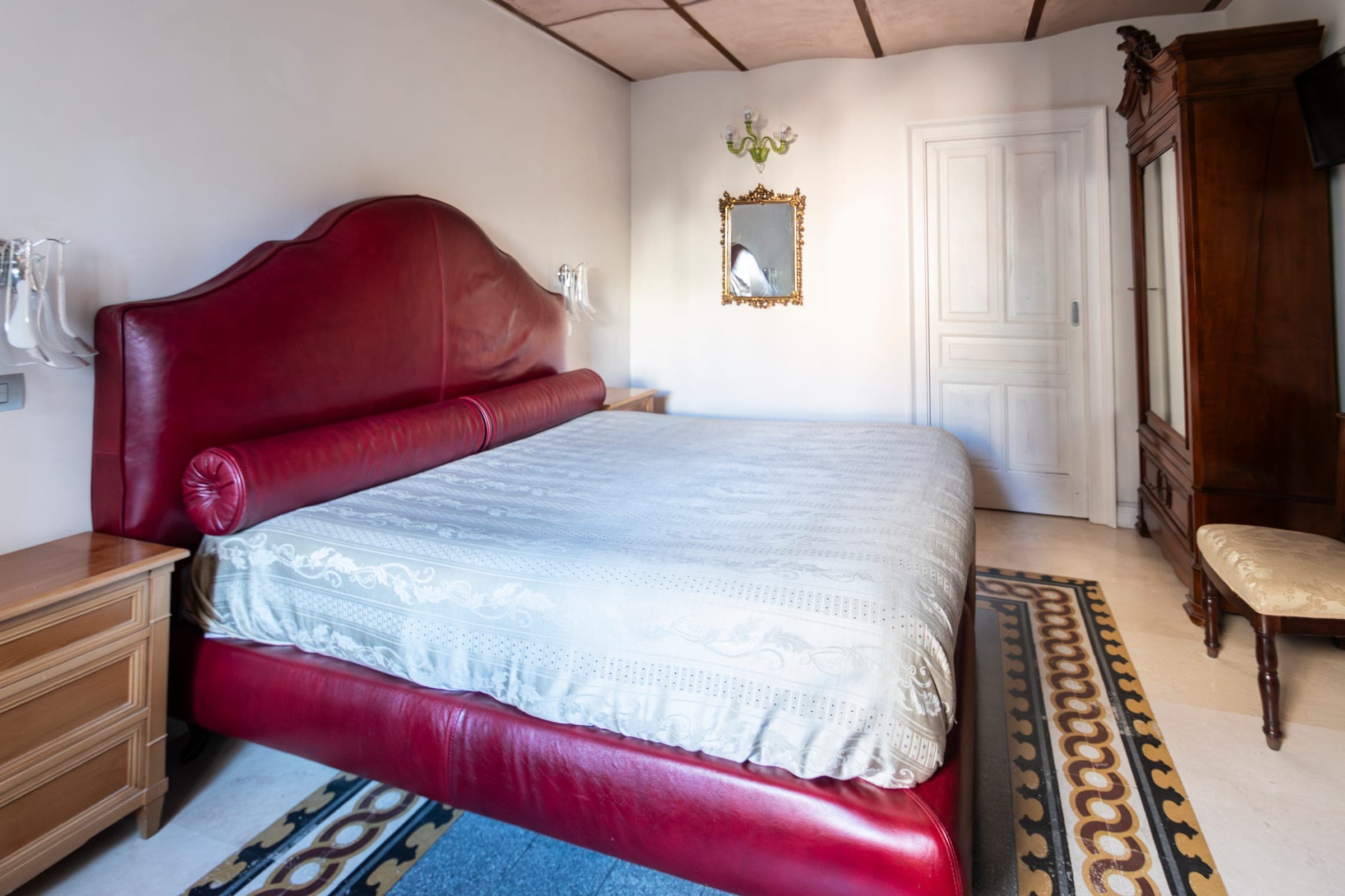 Stanza di Gerardina — letto