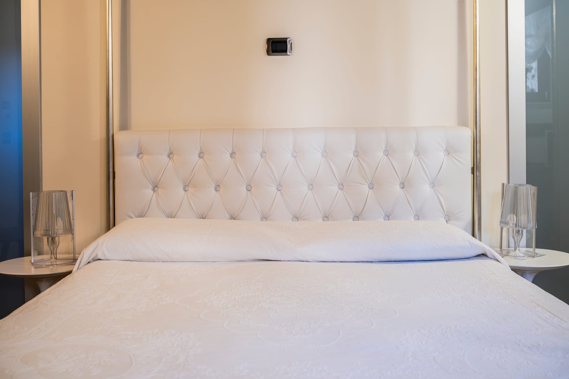 Stanza di Irene — letto matrimoniale